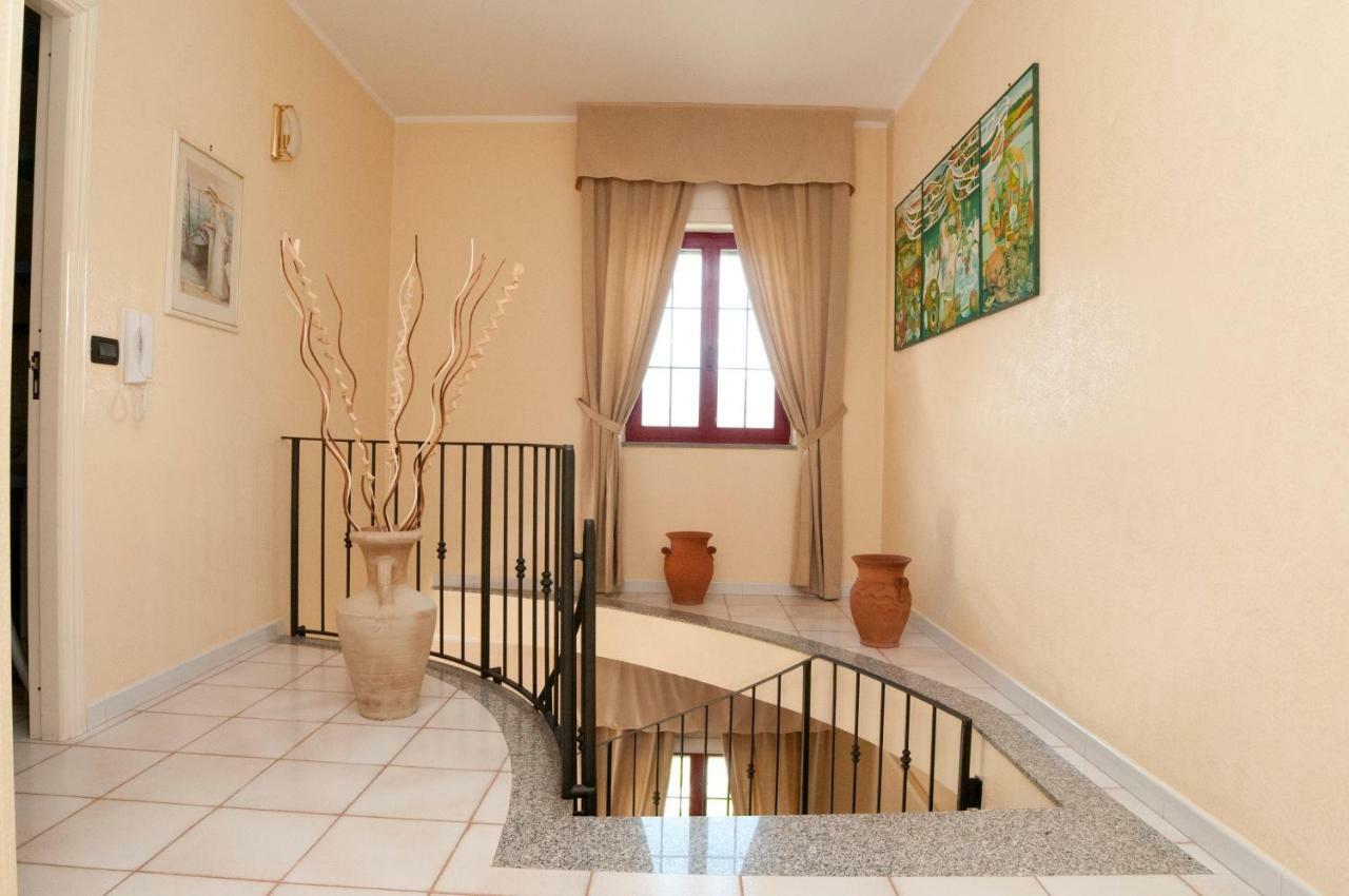 B&B Villa Dei Fiori Santa Eufemia Lamezia Bagian luar foto