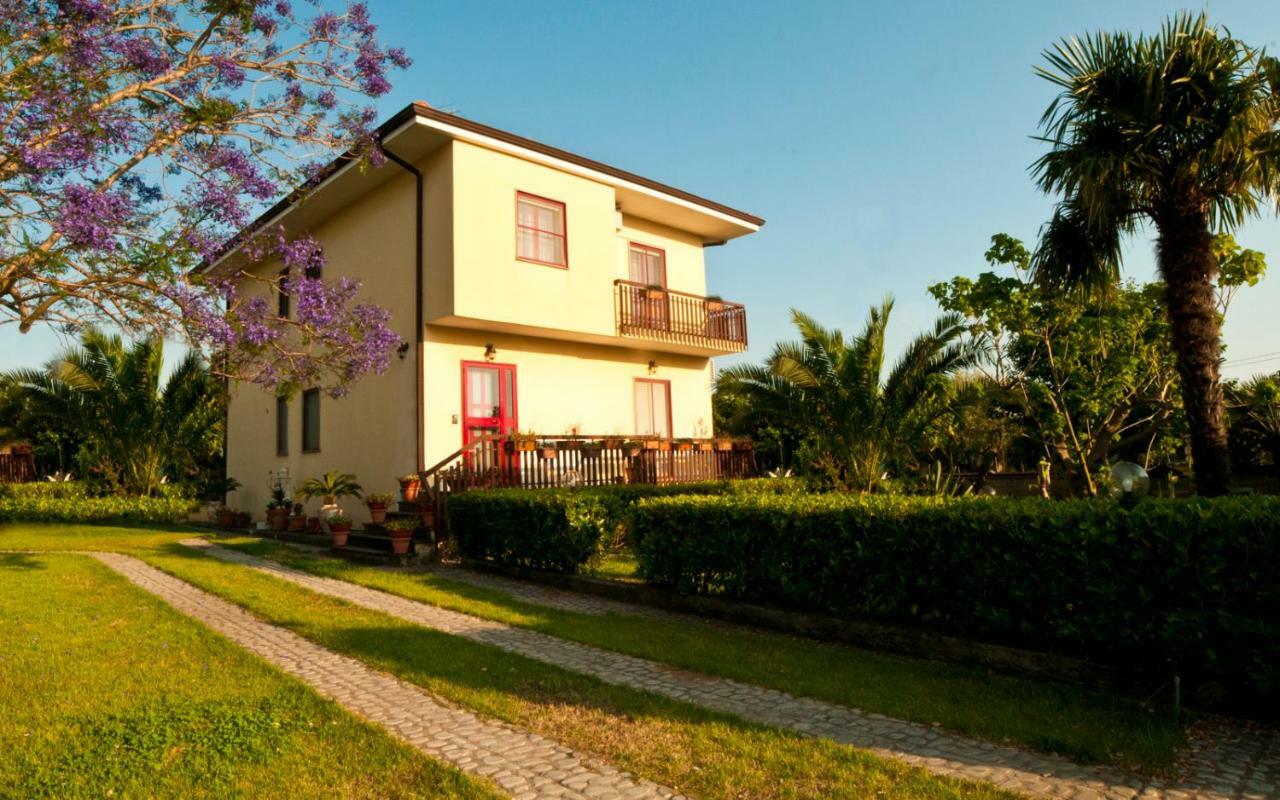 B&B Villa Dei Fiori Santa Eufemia Lamezia Bagian luar foto